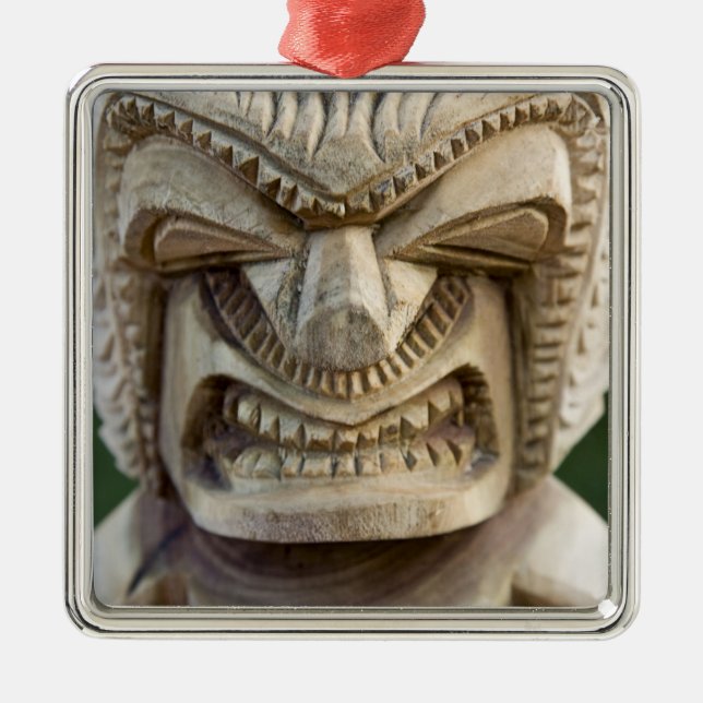 Adorno Metálico Polinesia, Reino de Tonga. Cierre de Tiki (Frente)