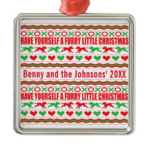 Pónganse perros Navidades pequeños y furtivos