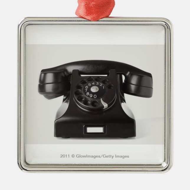 Adorno Metálico Primer de un teléfono rotatorio (Frente)