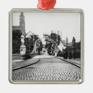 Adorno Metálico Puente a la catedral, Breslau Polonia, c.1910