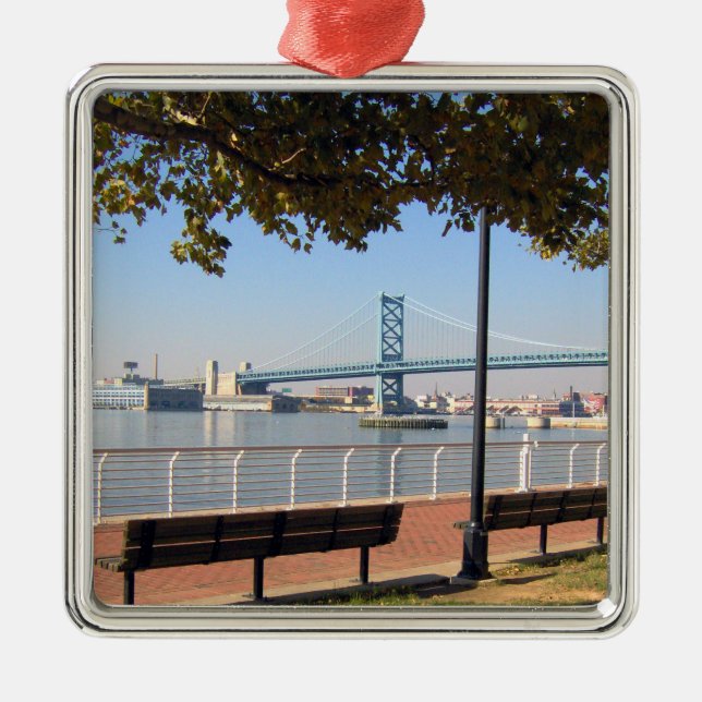 Adorno Metálico Puente Camden NJ (Frente)