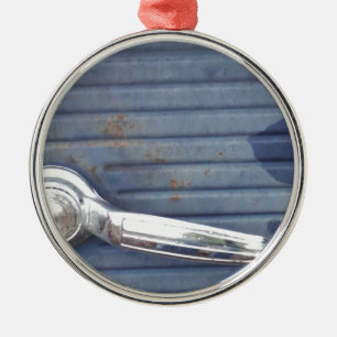 Adorno Metálico Puerta azul vintage, manija plateada