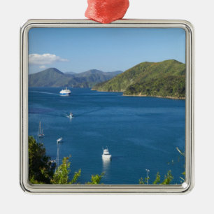 Adorno Metálico Puerto Picton, Marlborough Sounds, Sur