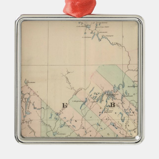 Adorno Metálico Quebec (Frente)