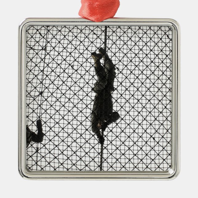 Adorno Metálico reclutas que completan un obstáculo (Frente)