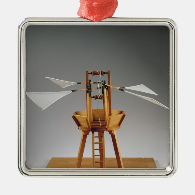 Adorno Metálico Reconstrucción modelo del diseño de da Vinci (Frente)