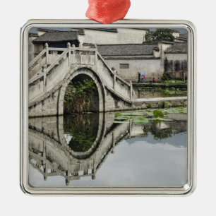 Adorno Metálico Reflejo del puente, pueblo de Hong Cun, Yi