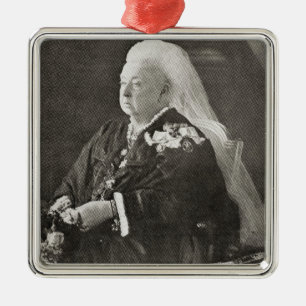 Adorno Metálico Reina Victoria c.1899