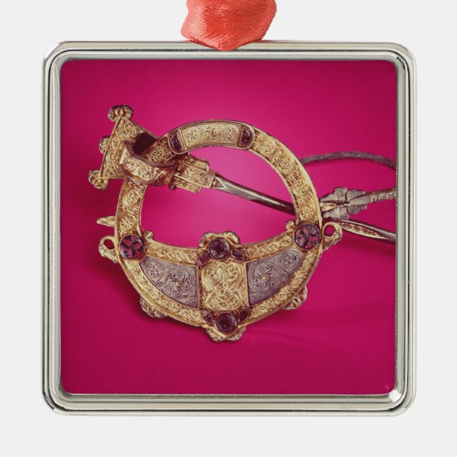 Adorno Metálico Revés de la broche de Tara (Frente)