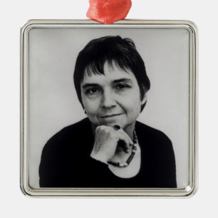 Adorno Metálico Ricos de Adrienne Cecile, los años 70