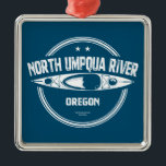 Adorno Metálico Río Oregon Kayak<br><div class="desc">El río Umpqua del Norte es un afluente del río Umpqua,  de unos 160 km de largo,  en el suroeste de Oregón. Drena una pintoresca y escarpada zona de la Cordillera de Cascade al sudeste de Eugene.</div>