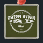 Adorno Metálico Río Verde Utah Kayaking<br><div class="desc">Desde su nacimiento en la Cordillera del Río Eólico de Wyoming, el poderoso Río Verde desciende a Utah, fluye hacia el este hasta Colorado, y luego regresa a través de Utah mientras talla un camino a través de un paisaje dramático y variado de montañas, cañones y desierto durante 730 millas....</div>