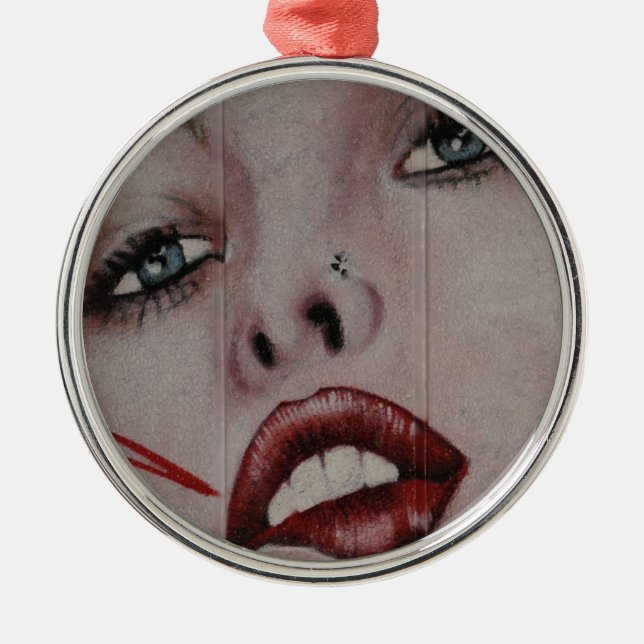 Adorno Metálico Rojo labios (Frente)
