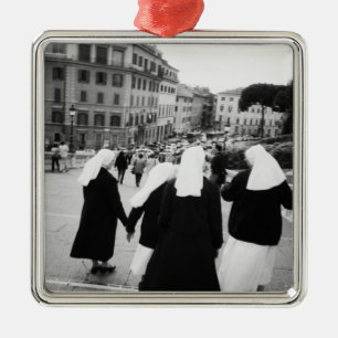 Adorno Metálico Roma Italia, ¡Patrulla de monjas! (NR)