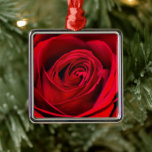 Adorno Metálico Rosa Roja romántica en plena floración<br><div class="desc">Rosa Roja romántica en plena floración</div>