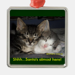 Adorno Metálico ¡Shhh… Santa casi aquí!