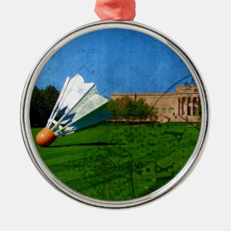 Adorno Metálico Shuttlecock en el jardín