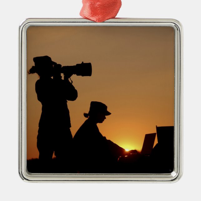 Adorno Metálico Silhouettes (Frente)