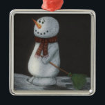 Adorno Metálico Snowman Ornament<br><div class="desc">Este ornamento de Snowman presenta una impresión de un muñeco de nieve dibujado a mano usando lápices de colores en papel negro.</div>
