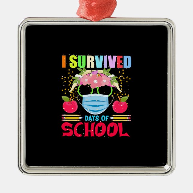 Adorno Metálico Sobreviví A Los Días De Escuela (Frente)