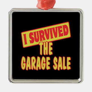 ADORNO METÁLICO SOBREVIVÍ LA VENTA DE GARAGE
