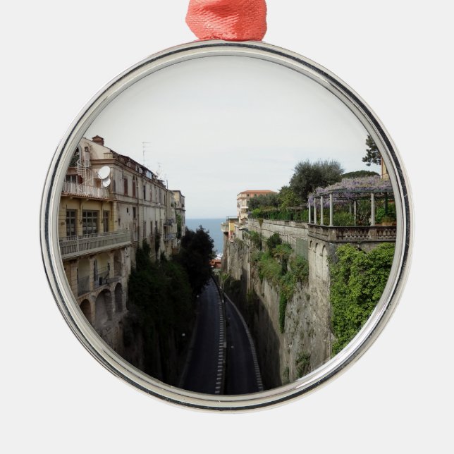 Adorno Metálico Sorrento, Italia (Frente)