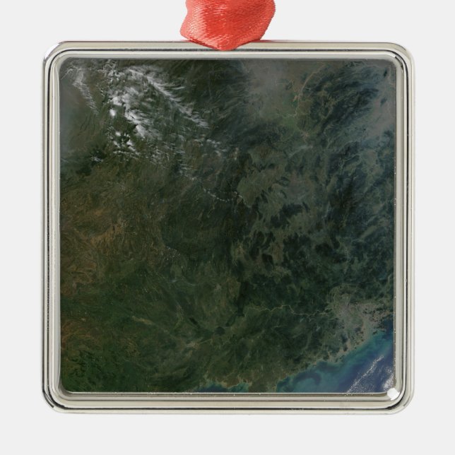 Adorno Metálico Sureste de China (Frente)