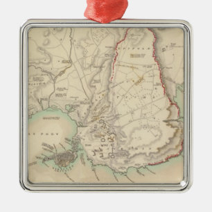 Adorno Metálico Syracuse y vestigios restantes de sus cinco