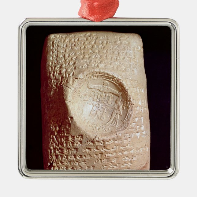 Adorno Metálico Tableta con la inscripción cuneiforme (Frente)