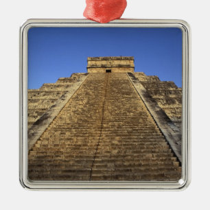 Adorno Metálico Templo de Kukulcan o Castillo) en 2