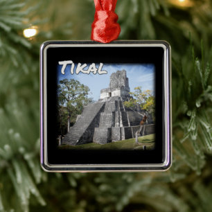 Adorno Metálico Templo de Ruinas Tikal de Guatemala