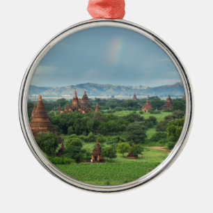 Adorno Metálico Templos en Bagan, Myanmar