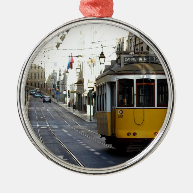 Adorno Metálico Tram 28, Lisbon, Portugal (Frente)