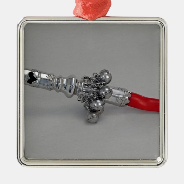 Adorno Metálico Traqueteo del bebé, período colonial, c.1770 (Frente)