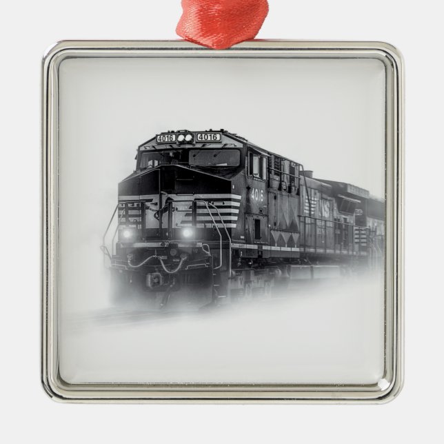 Adorno Metálico Trenes en blanco y negro (Frente)