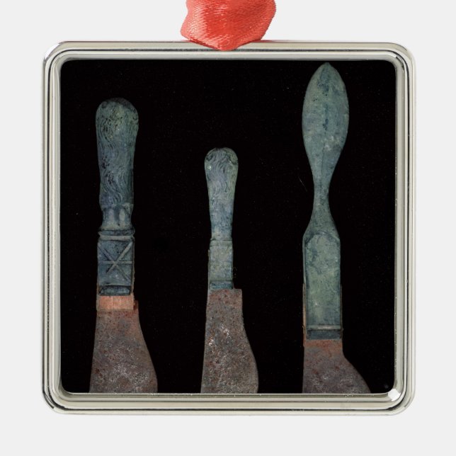 Adorno Metálico Tres cuchillos de Pompeya, romano, ANUNCIO de (Frente)