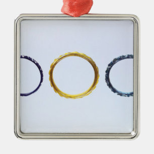 Adorno Metálico Tres pulseras, de Mathay-Mandeure