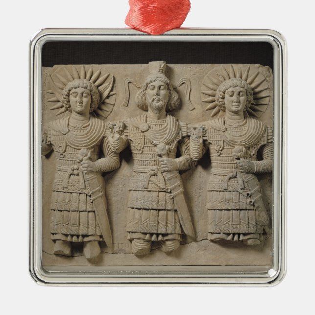 Adorno Metálico Tríada de dioses de Palmyrene, de la región del (Frente)