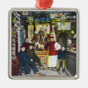 Adorno Metálico Un Chinatown SceneHanford, CA