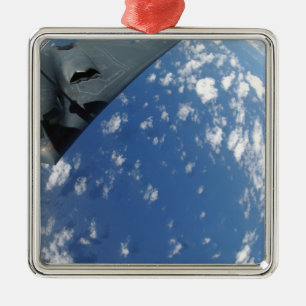 Adorno Metálico Un KC-135 Stratotanker reaprovisiona un alcohol de