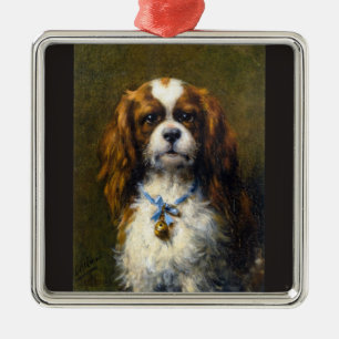 Adorno Metálico Un Rey Carlos Español Con Una Cinta Azul