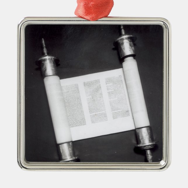 Adorno Metálico Una voluta hebrea (Frente)