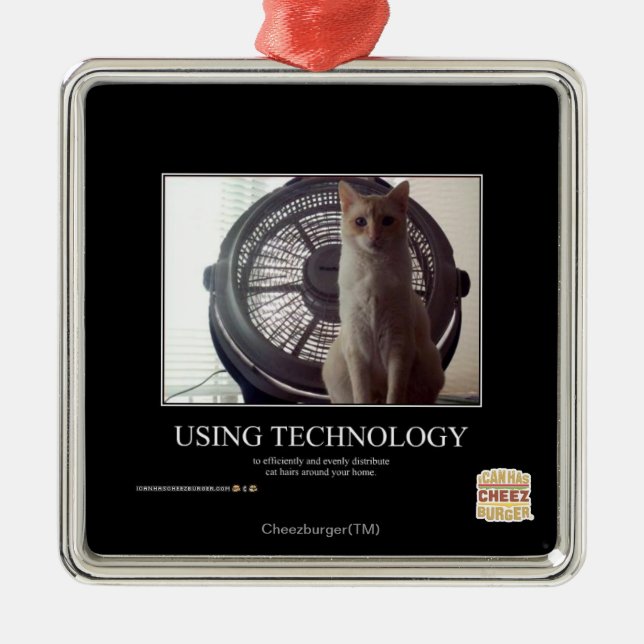 Adorno Metálico Uso de la tecnología (Frente)