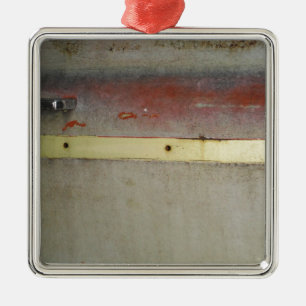 Adorno Metálico Verdes, rojas, azules y amarillas desgastados