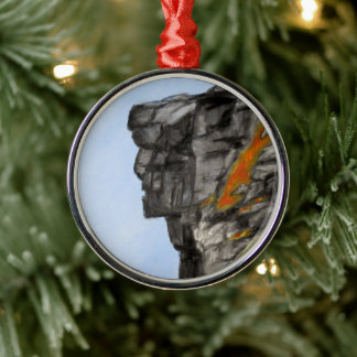 Adorno Metálico Viejo hombre de la montaña en otoño