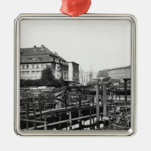 Adorno Metálico Visión desde "Fischerinsel", Berlín, c.1910