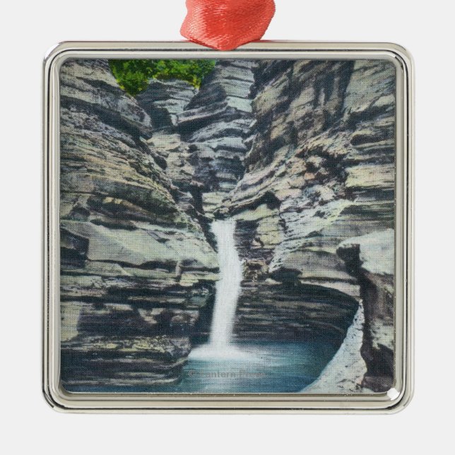 Adorno Metálico Vista de las cataratas susurradas (Frente)