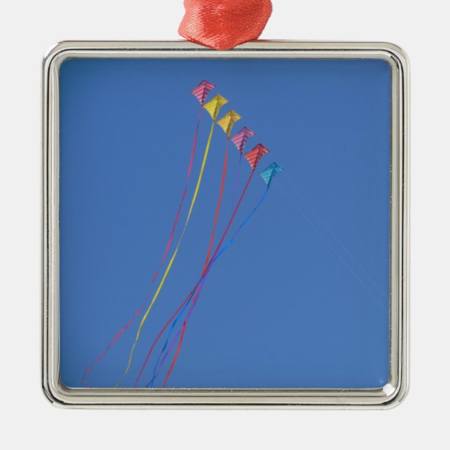 Adorno Metálico Vuelo de la cometa del truco en el cielo (Frente)