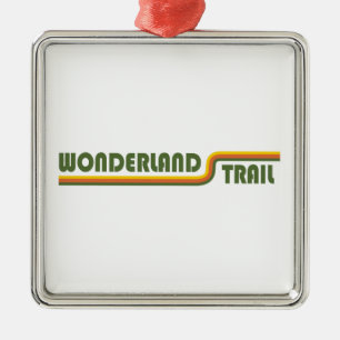 Adorno Metálico Wonderland Trail