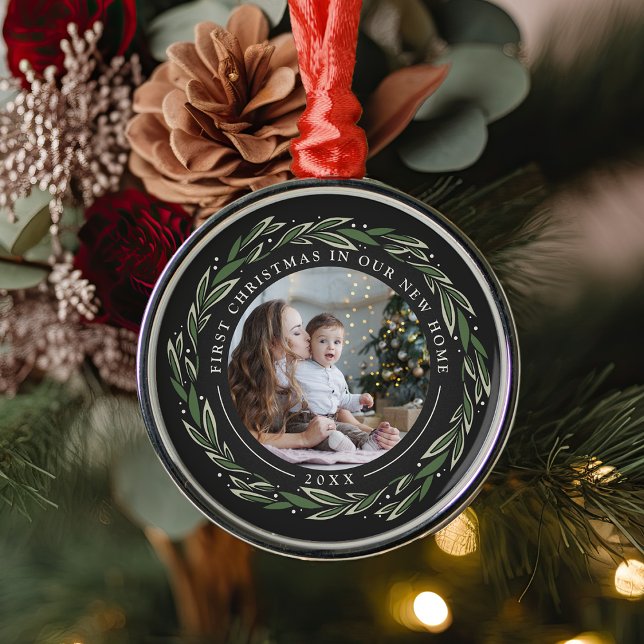 Adorno Metálico Wreath de invierno | Primera Navidad en nuestro nu (Subido por el creador)